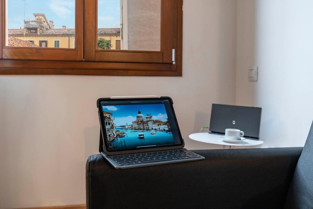 Guglie Design Apartments Venedik Dış mekan fotoğraf