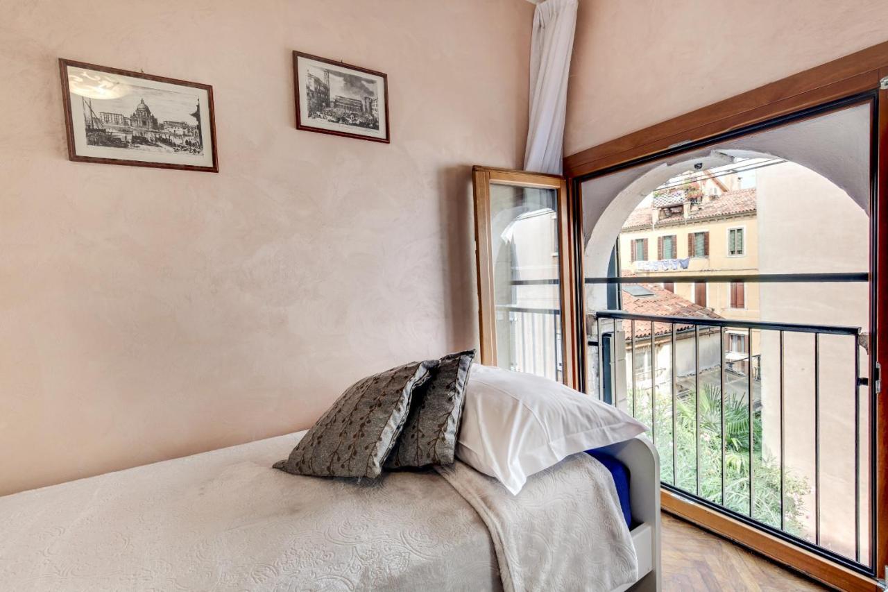 Guglie Design Apartments Venedik Dış mekan fotoğraf
